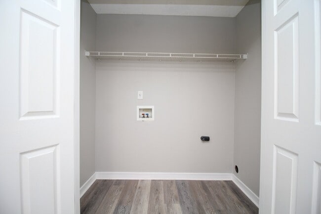 Building Photo - Updated 3BD Patio Home in Gulf Breeze High...