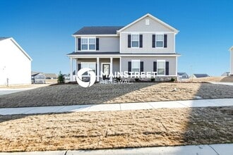 Building Photo - 5 Bedroom Pet-Friendly Home in Monroe, NC with Main Street Renewal