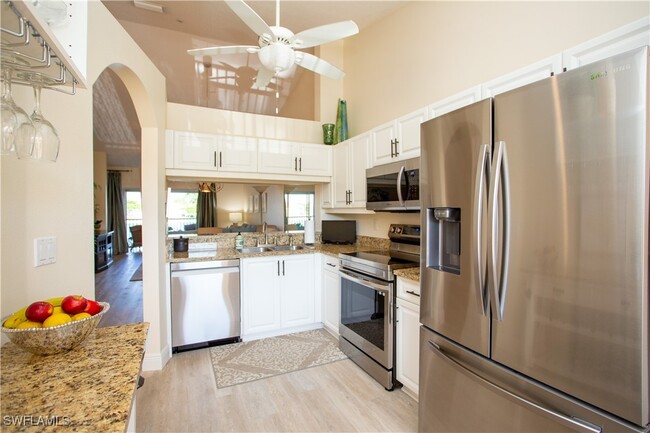 Primary Photo - 6496 Huntington Lakes Cir