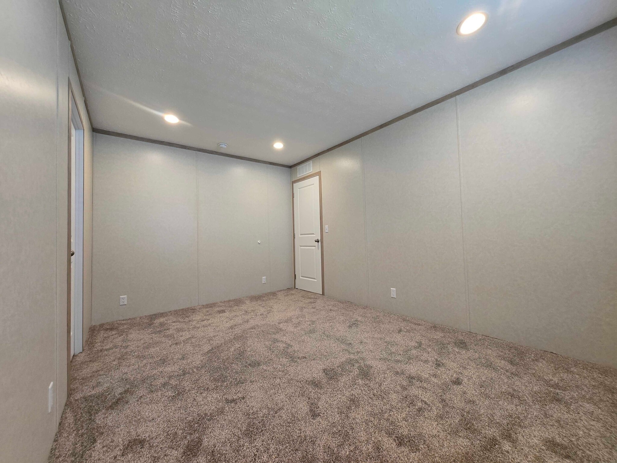 Building Photo - 29778 W Essex Ct