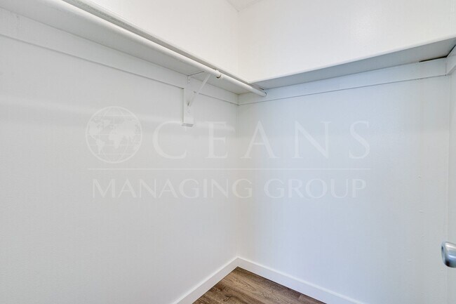 Building Photo - 3 Bedroom, 2 Bath Home in Ormond Beach – Lawn Care Included!