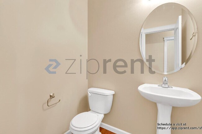 Building Photo - 1433 Bedstone Dr SE