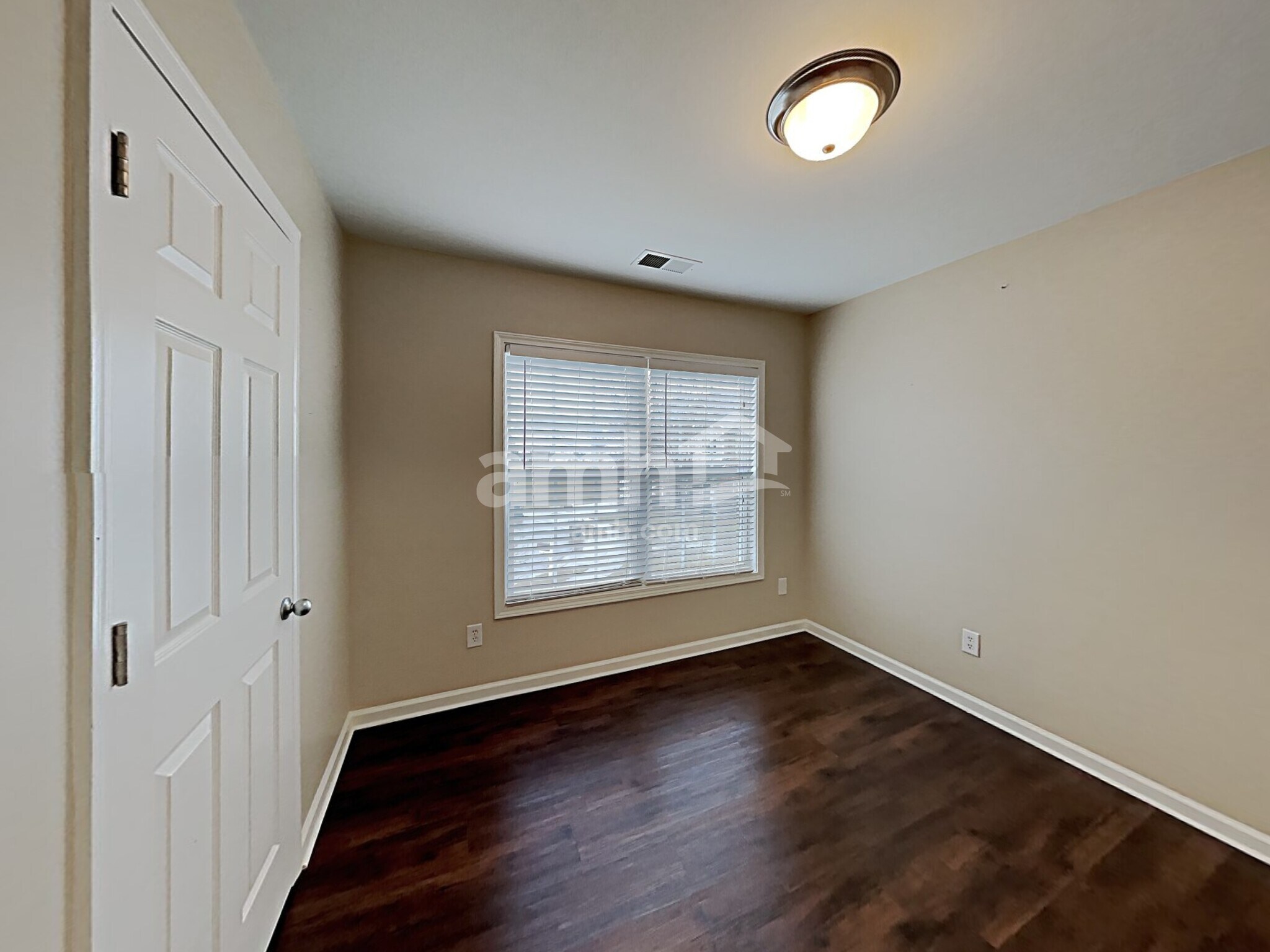 Building Photo - 2607 Swansong Ln