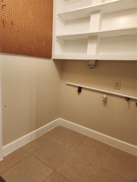 Building Photo - 1511 Silverpines Rd