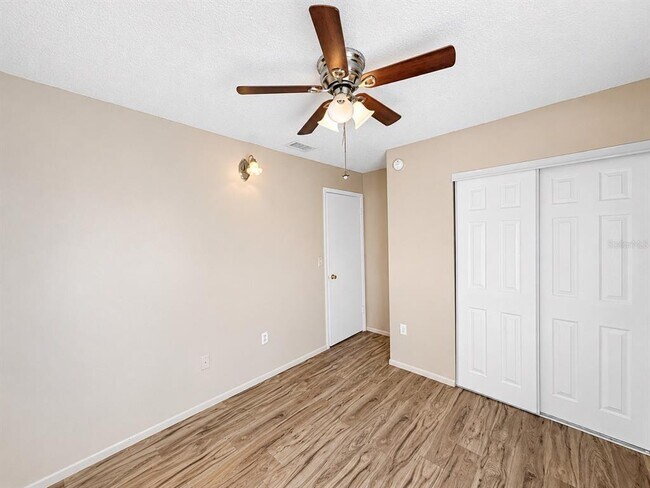 Building Photo - 2910 Western Willow Terrace