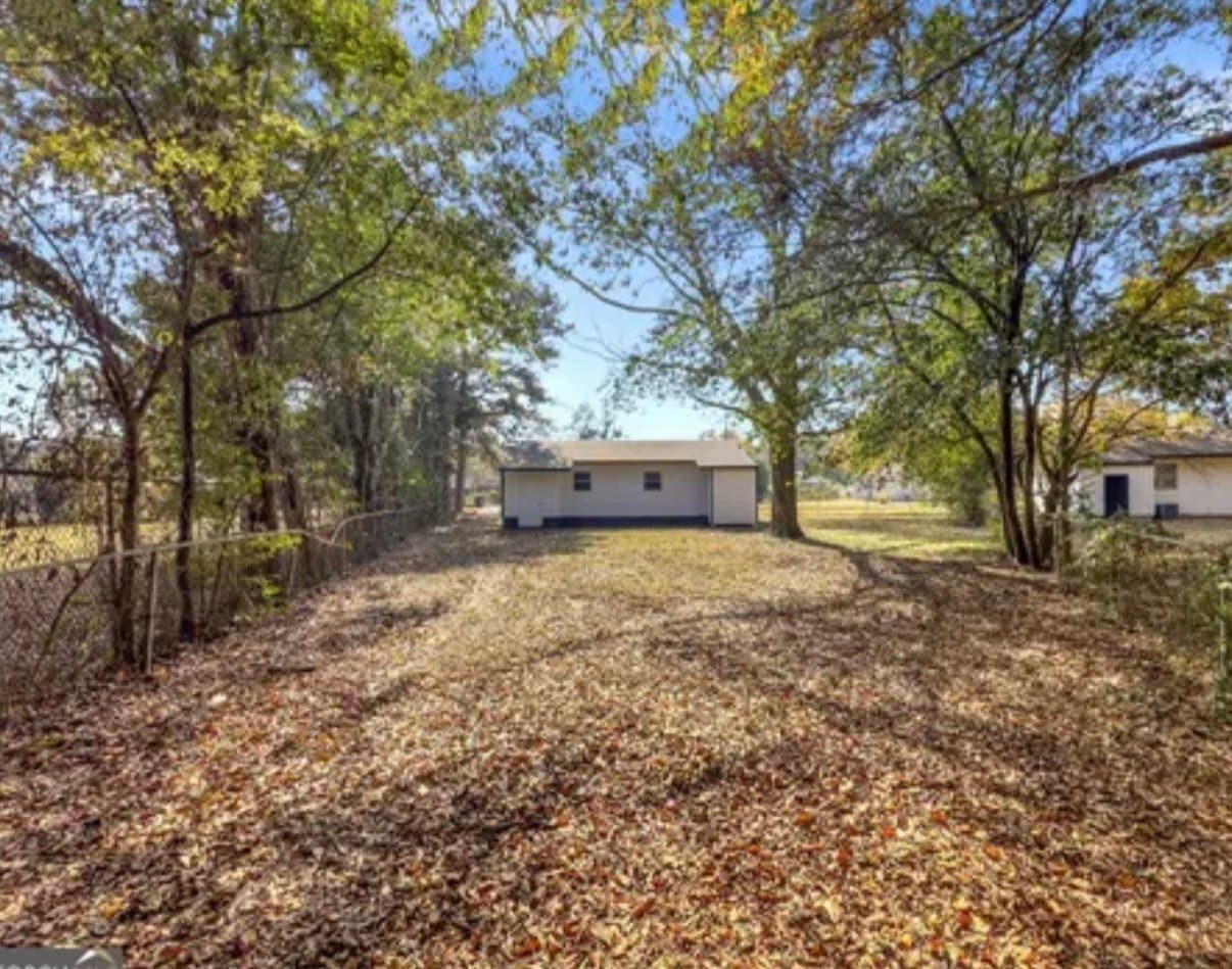 Building Photo - 803 Crestwood Terrace