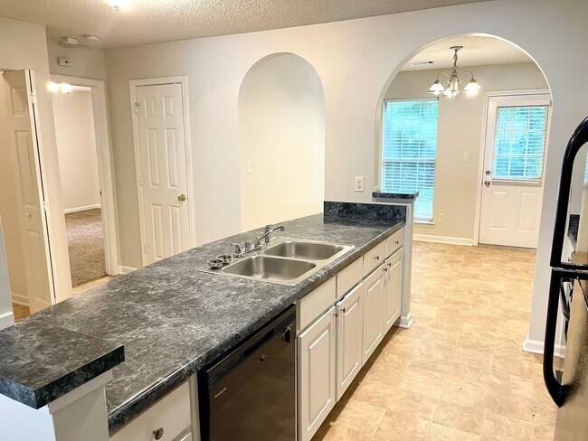 Building Photo - Coming Soon - Charming Ranch Style 3 Bedro...