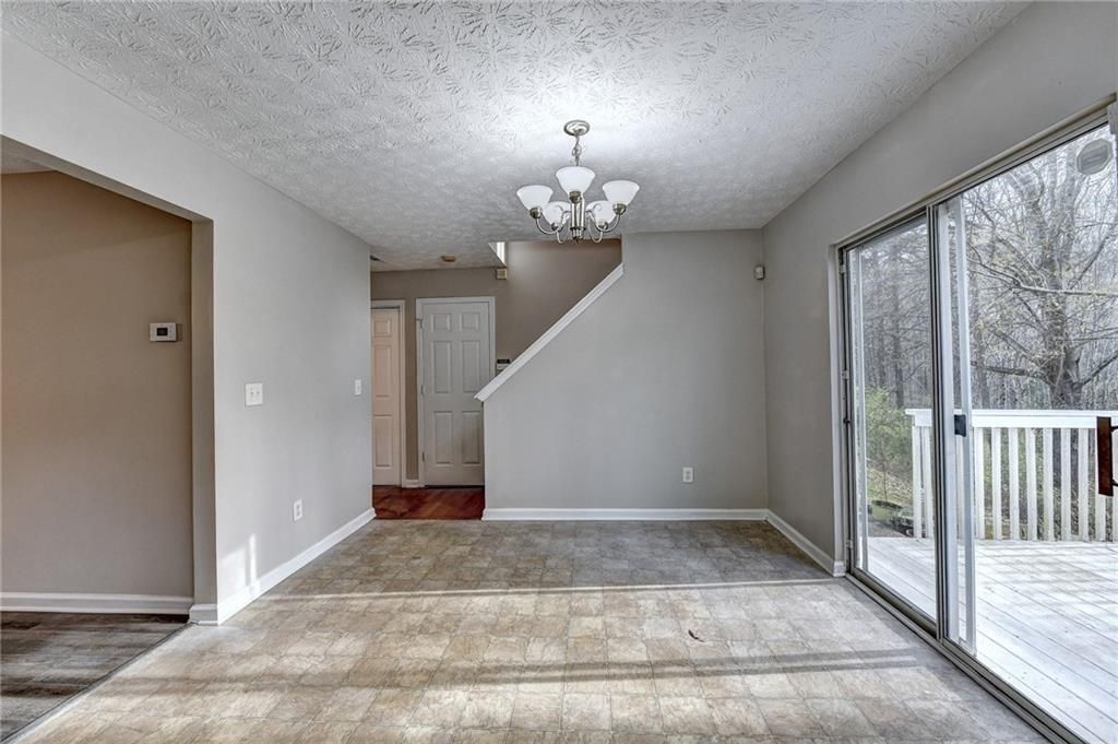 Building Photo - 960 Melrose Park Pl NW