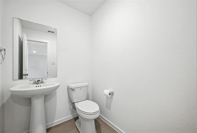 Building Photo - 205 Ashbrook St