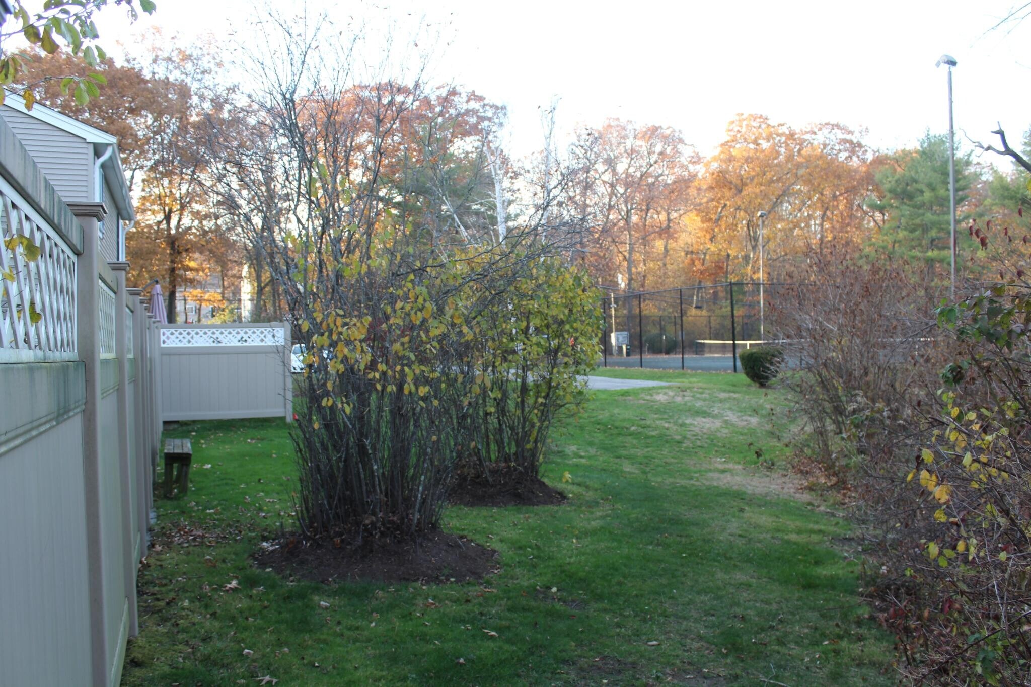 Building Photo - 10 Village Brook Ln