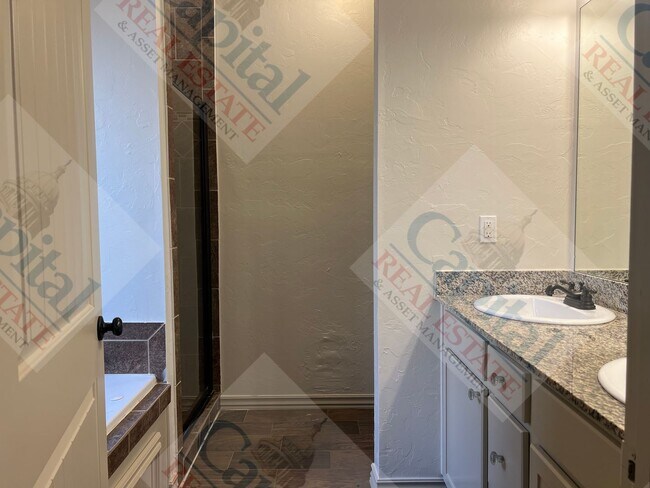 Building Photo - 20630 Frontier Pl