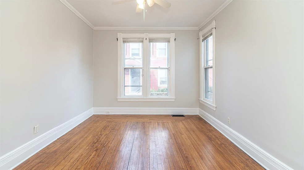 Bedroom - 307 N Adams St