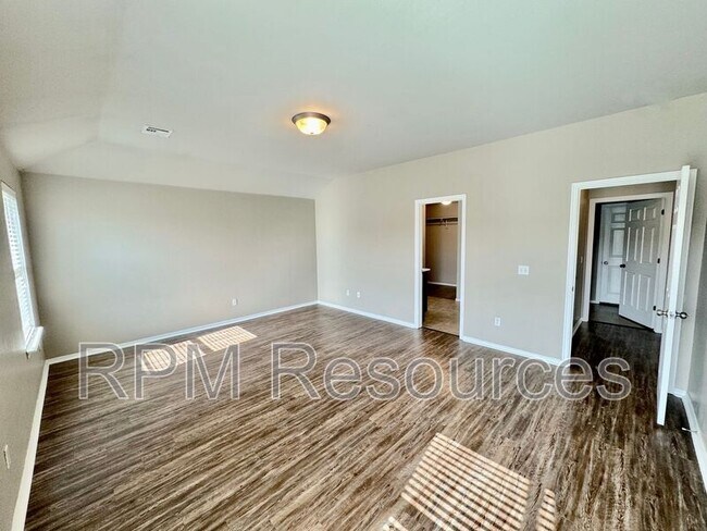 Building Photo - 2920 Cider Mill Ln