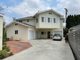 Building Photo - 4028 Tilden Ave