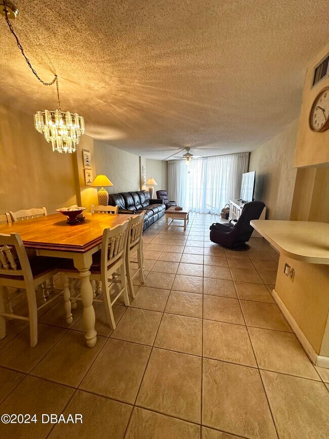 Building Photo - 1415 Ocean Shore Blvd