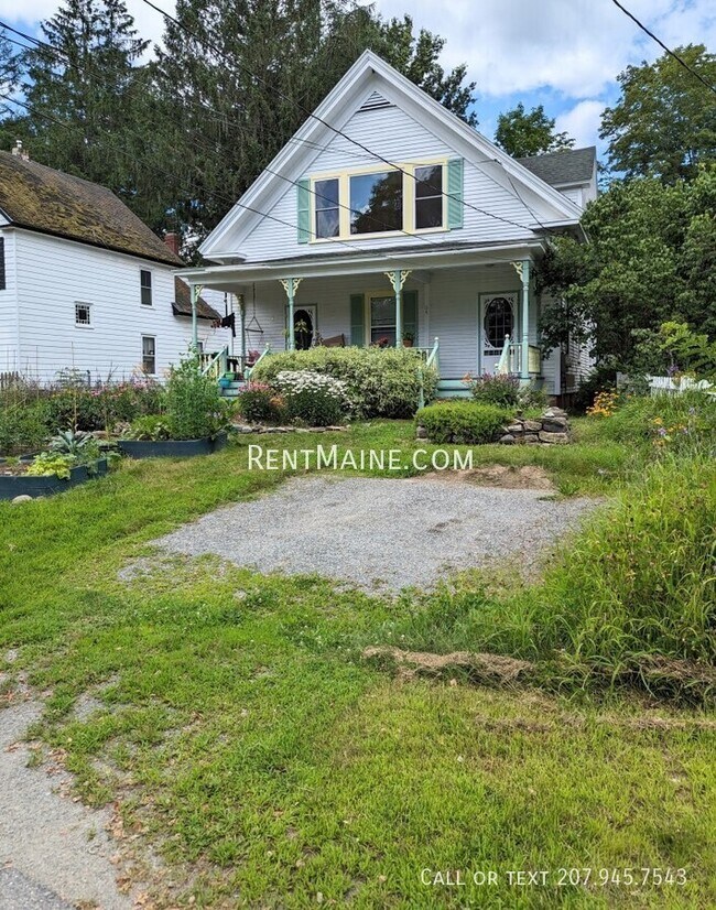 Building Photo - 54 Penobscot St