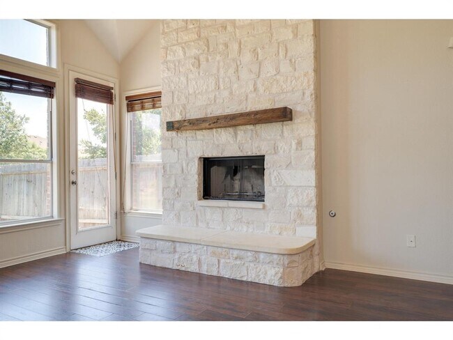 Building Photo - 13925 Fallsprings Way