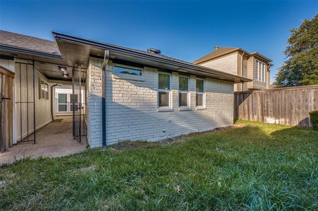 Building Photo - 7018 Deloache Ave