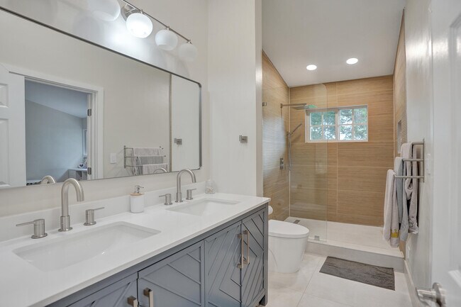 Building Photo - 12213 Melissa Way