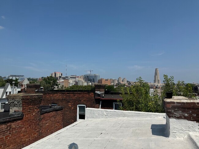 Building Photo - 505 Cato St