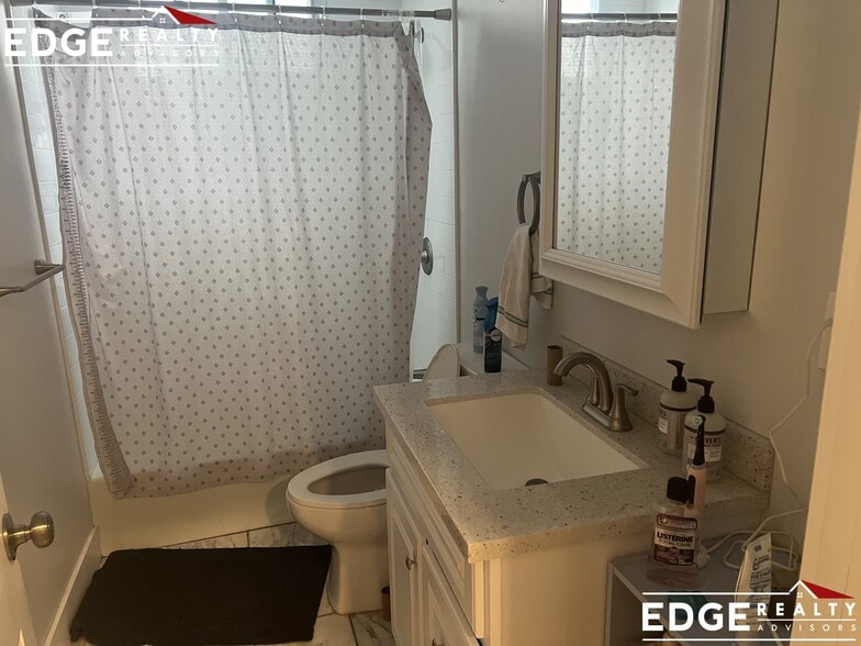 Building Photo - 13 Berkshire St