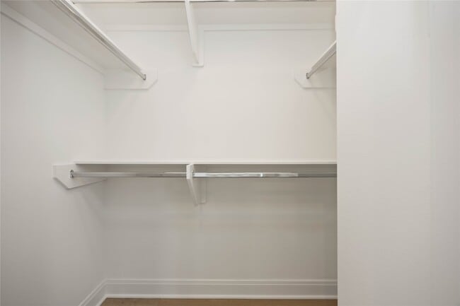 Building Photo - 5117 Briscoe St