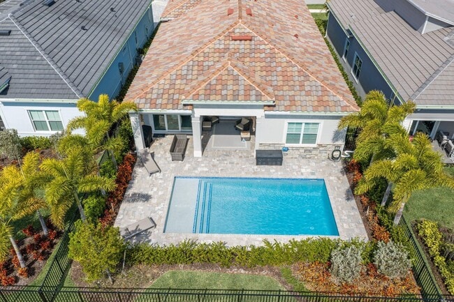 Building Photo - 10466 Northbrook Cir