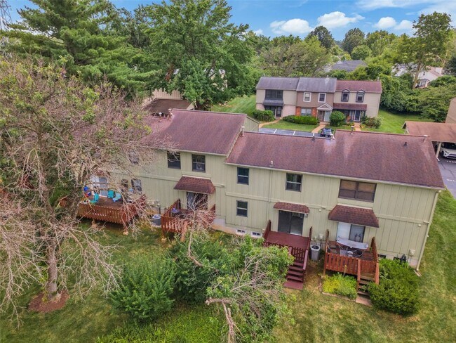 Building Photo - 13351 Hiddencrest Ln
