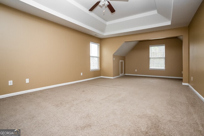 Building Photo - 6237 Selborn Dr SW