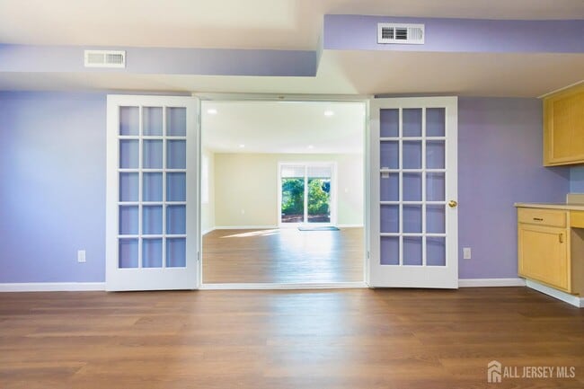 Building Photo - 24 Rieder Rd