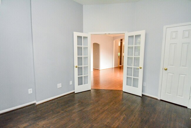 Building Photo - 1638 Almond Brook Ln