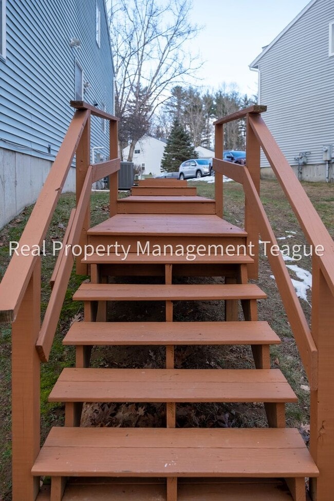 Building Photo - Heat and Utilities Paid by Owner!