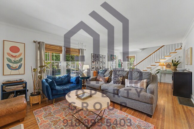 Building Photo - Beautiful Maple Ridge Home