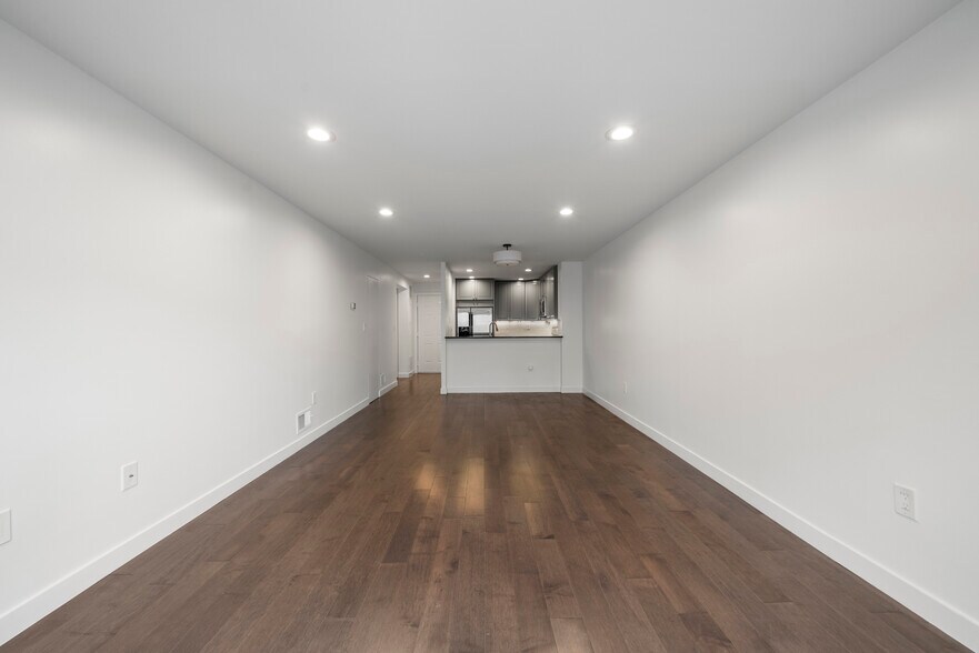 Building Photo - 417 Ellery Ct