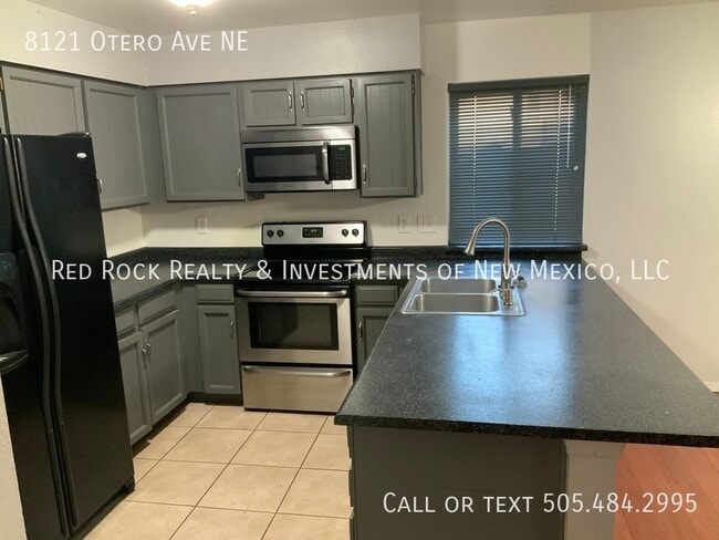 Building Photo - 8121 Otero Ave NE