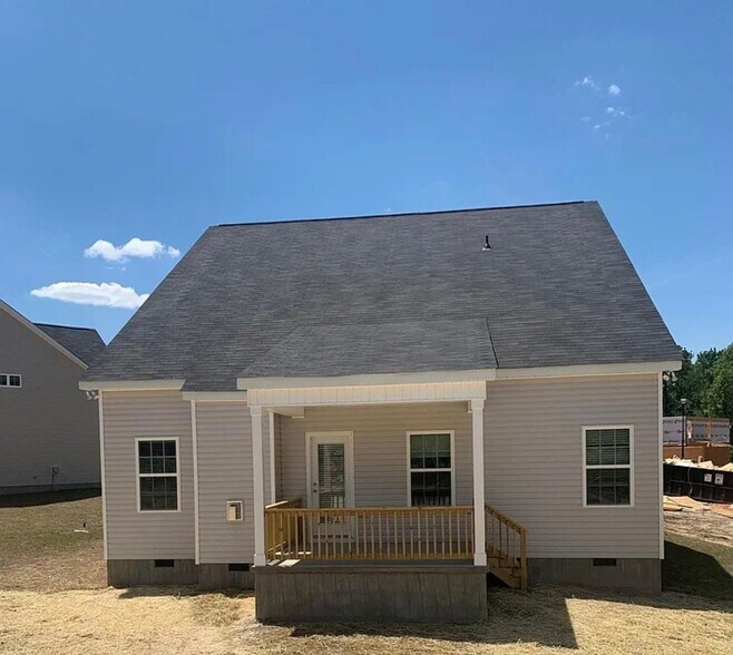 Building Photo - 1160 Camellia Dr