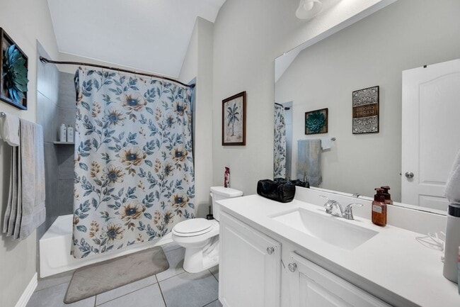Building Photo - Beautifully Designed Ranch-Style Home in Prime Midlothian Location!