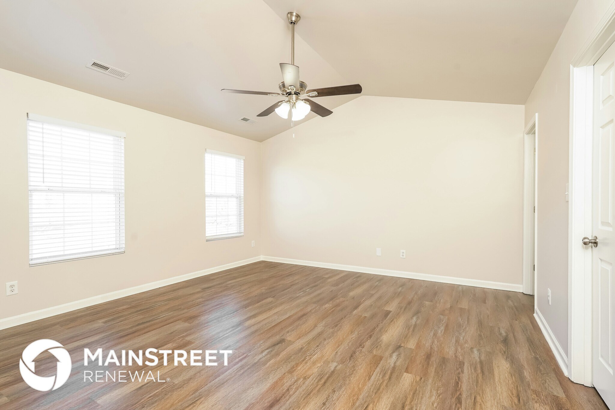 Building Photo - 2115 Gramercy Park Dr