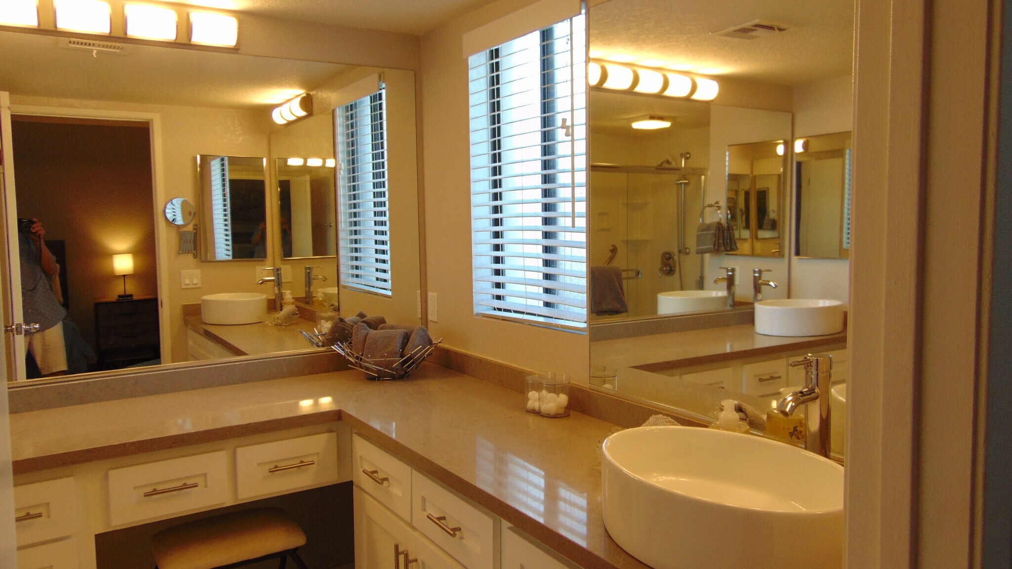 Building Photo - 35200 Cathedral Canyon Dr