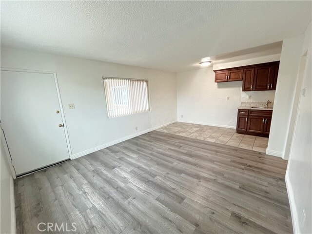 Building Photo - 4461 W 135th St