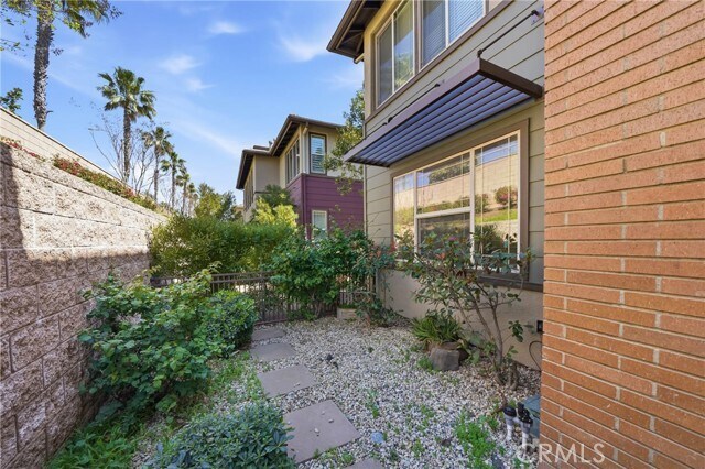 Building Photo - 12422 Benton Dr
