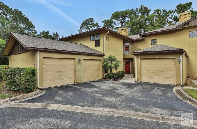 Building Photo - 10150 Belle Rive Blvd