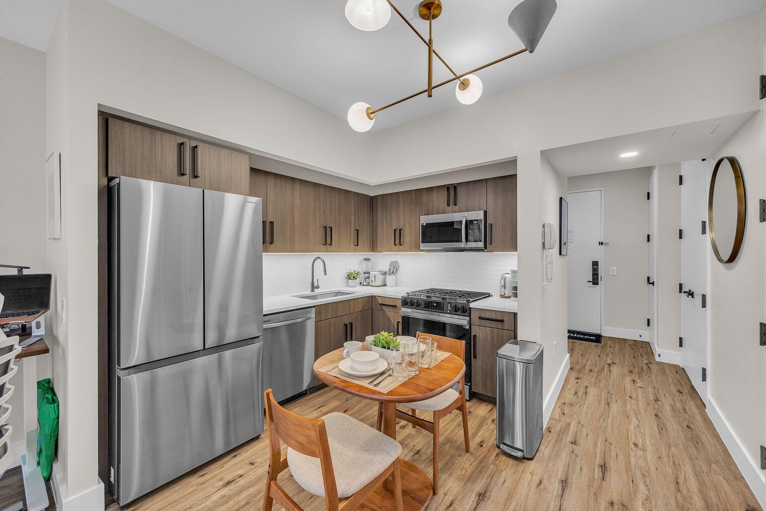 Building Photo - 95 Wall St