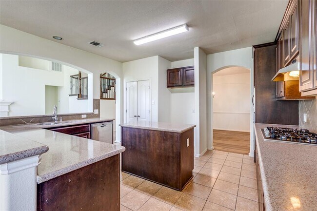 Building Photo - 20428 Crooked Stick Dr