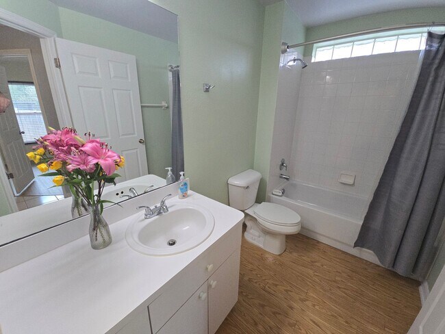 Building Photo - 3/2 Home in Valrico ***MOVE-IN SPECIAL/$500 OFF 2ND MONTH!!***