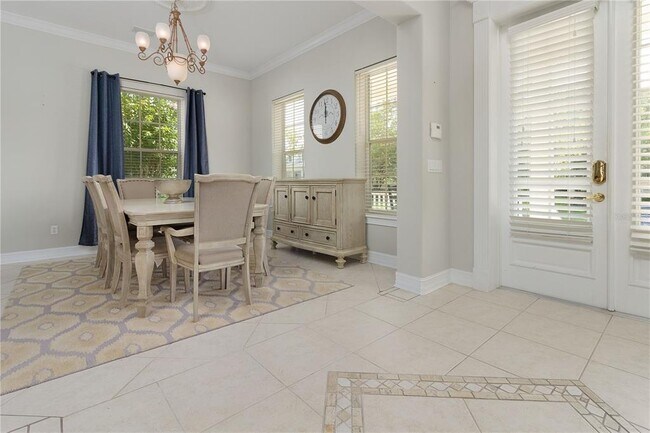 Building Photo - 216 Eastpark Dr