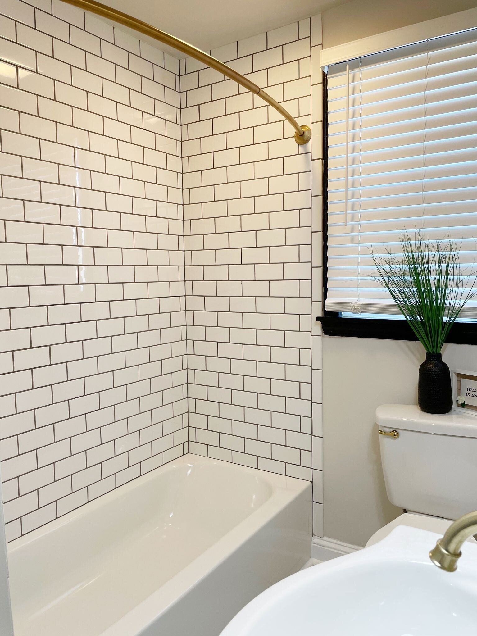 Building Photo - 500 5th St