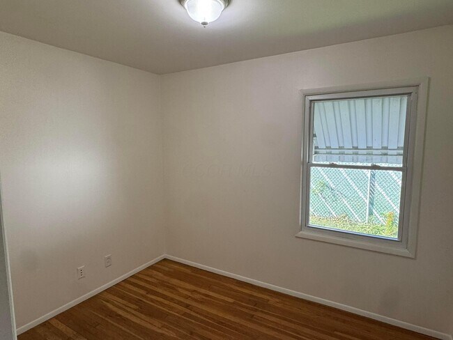 Building Photo - 1953 Fishinger Rd