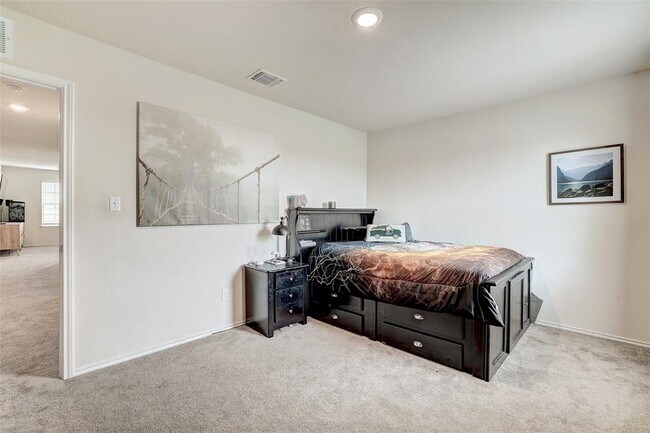 Building Photo - 104 Black Alder St