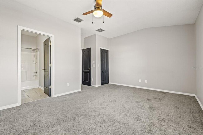 Building Photo - 16302 Swan View Cir